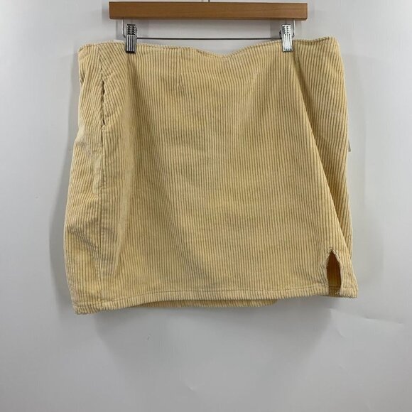 Bp Women's Corduroy Notched‎ Hem High Waist Corduroy Skirt In Tan Size 3X NWT - Picture 2 of 15